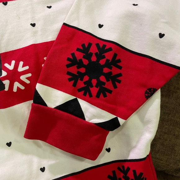 ASOS men’s red white holiday sweater - Picture 5 of 6